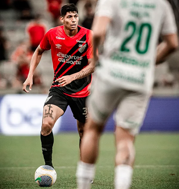Ze-Vitor-Athletico-01